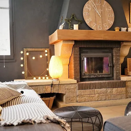 Hébergement de vacances Villas Du Luberon - La Des Saisons *
