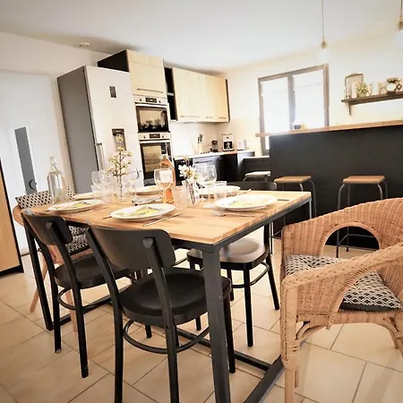 Villas Du Luberon - La Des Saisons Hébergement de vacances Goult